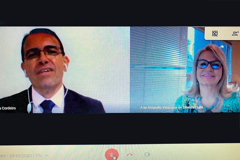 Sergio Cordeiro e desembargadora Ana Amarylis na tela, em transmissão on-line
