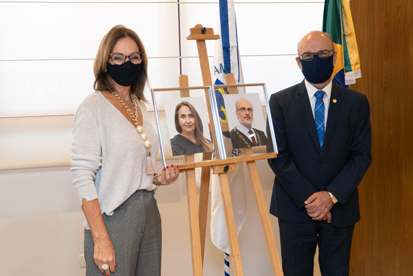 Presidente Gisela inaugura fotos oficiais dos membros da Administração no biênio 2016-2018