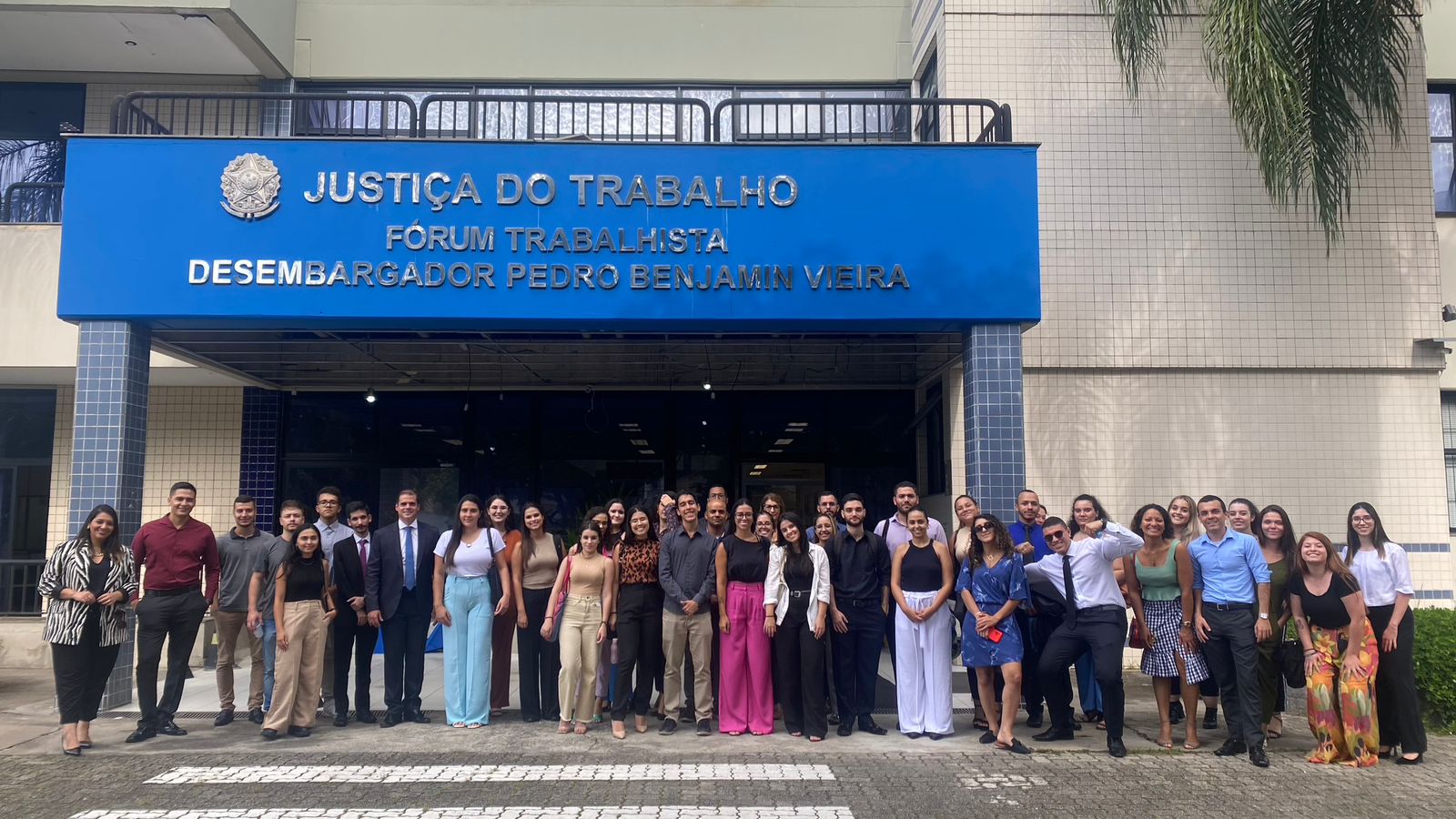 Estudantes de Direito da Univap visitam FT de São José dos Campos 