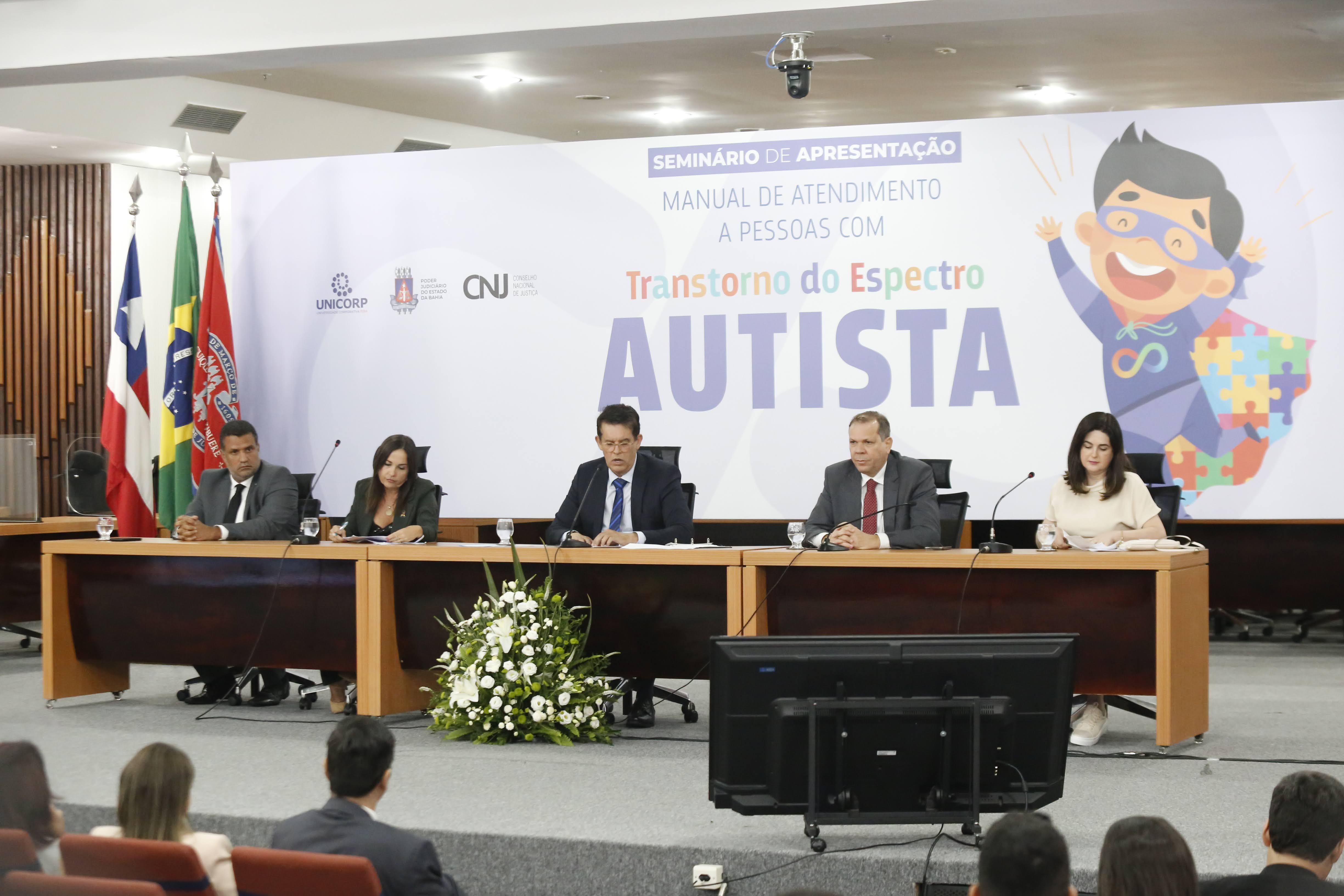 TRT-15 participa de lançamento do Manual de Atendimento a Pessoas com Transtorno do Espectro Autista