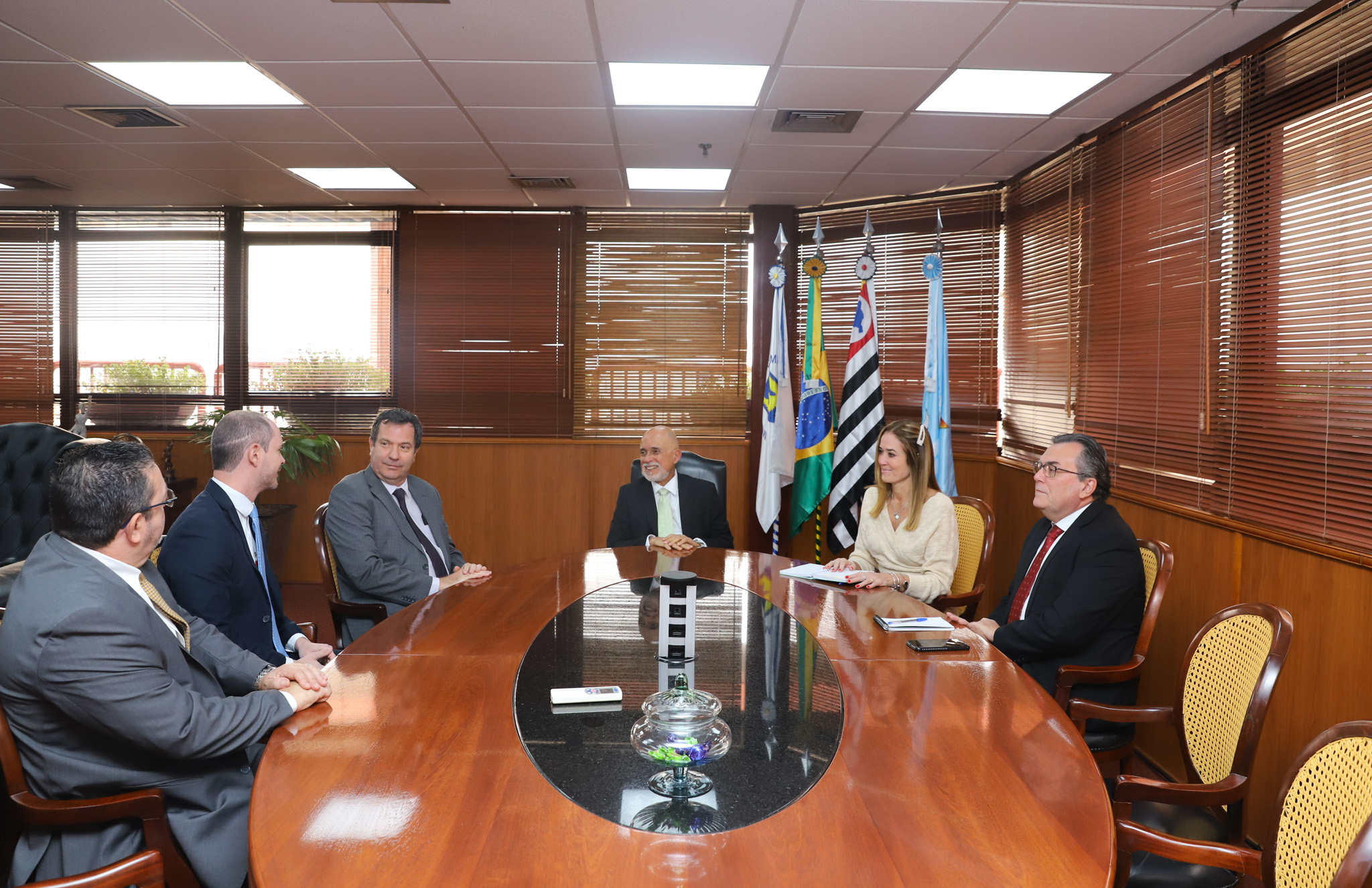 Presidente Samuel recebe visita da OAB de São José do Rio Preto