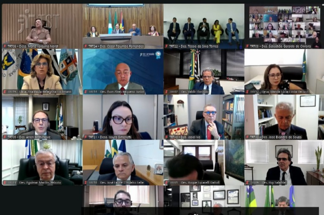 captura de tela da videoconferência com participação da Dra. Ana Paula e demais presidentes dos TRTs