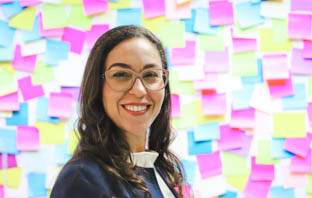 Laboratorista Fernanda Amábile