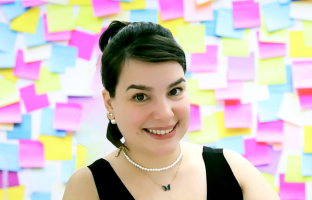 Laboratorista Talita Inacio dos Santos Silva