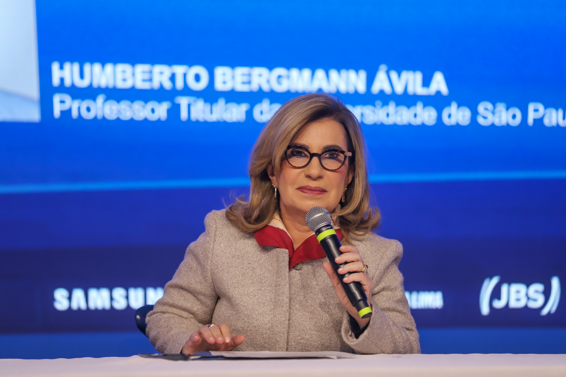 A presidente do TRT-15, desembargadora Ana Paula Pellegrina Lockmann, participa de mesa no 25º Congresso Nacional de Direito do Trabalho e Processual do Trabalho