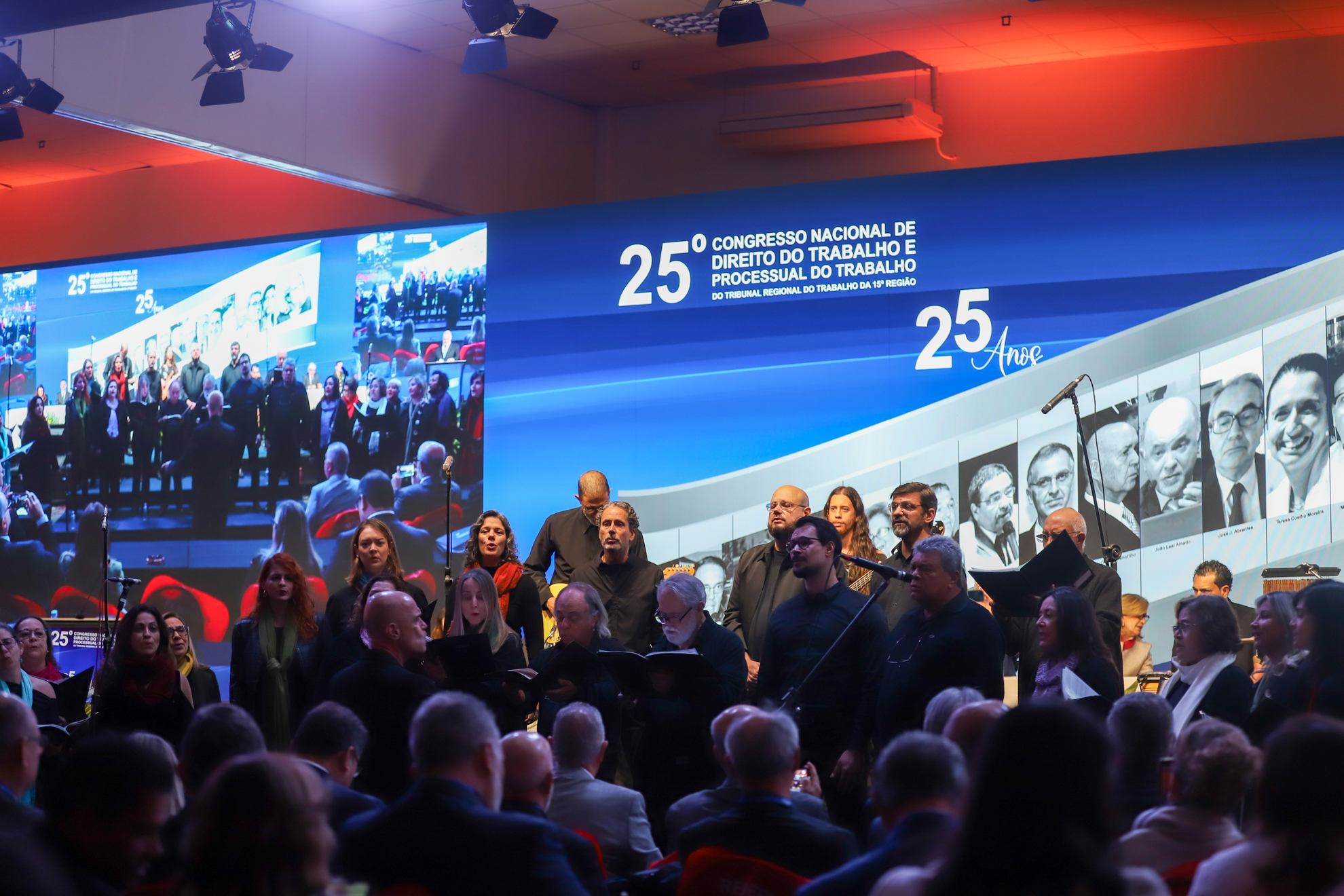 "Coral se apresenta na abertura do 25º Congresso Nacional de Direito do Trabalho e Processual do Trabalho do TRT-15."