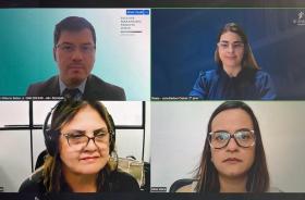 imagem retrata audiência telepresencial do Cejusc de 2º Grau com quatro pessoas em tela, três mulheres e um homem 