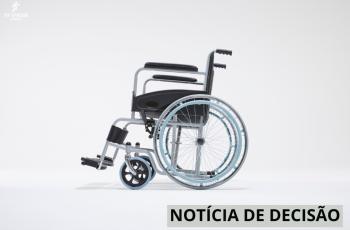 imagem de uma cadeira de rodas vazia