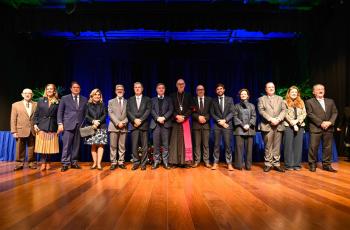 #ParaTodosVerem: autoridades da mesa alta posam para foto 